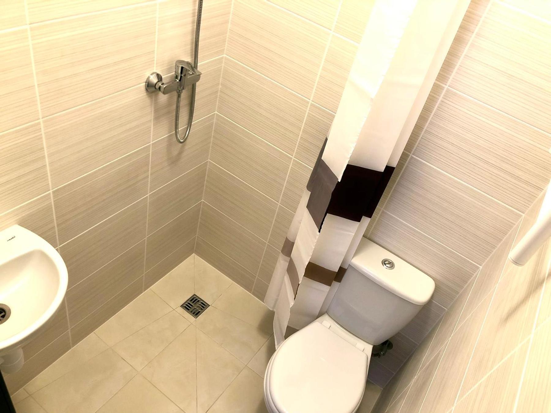 Osapart Hotel In A Complex Semycvit 2 リヴィウ エクステリア 写真