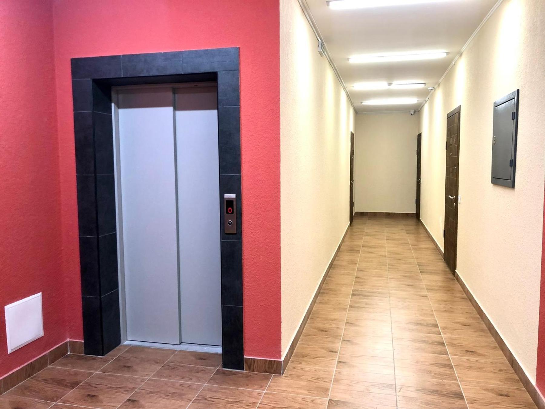 Osapart Hotel In A Complex Semycvit 2 リヴィウ エクステリア 写真